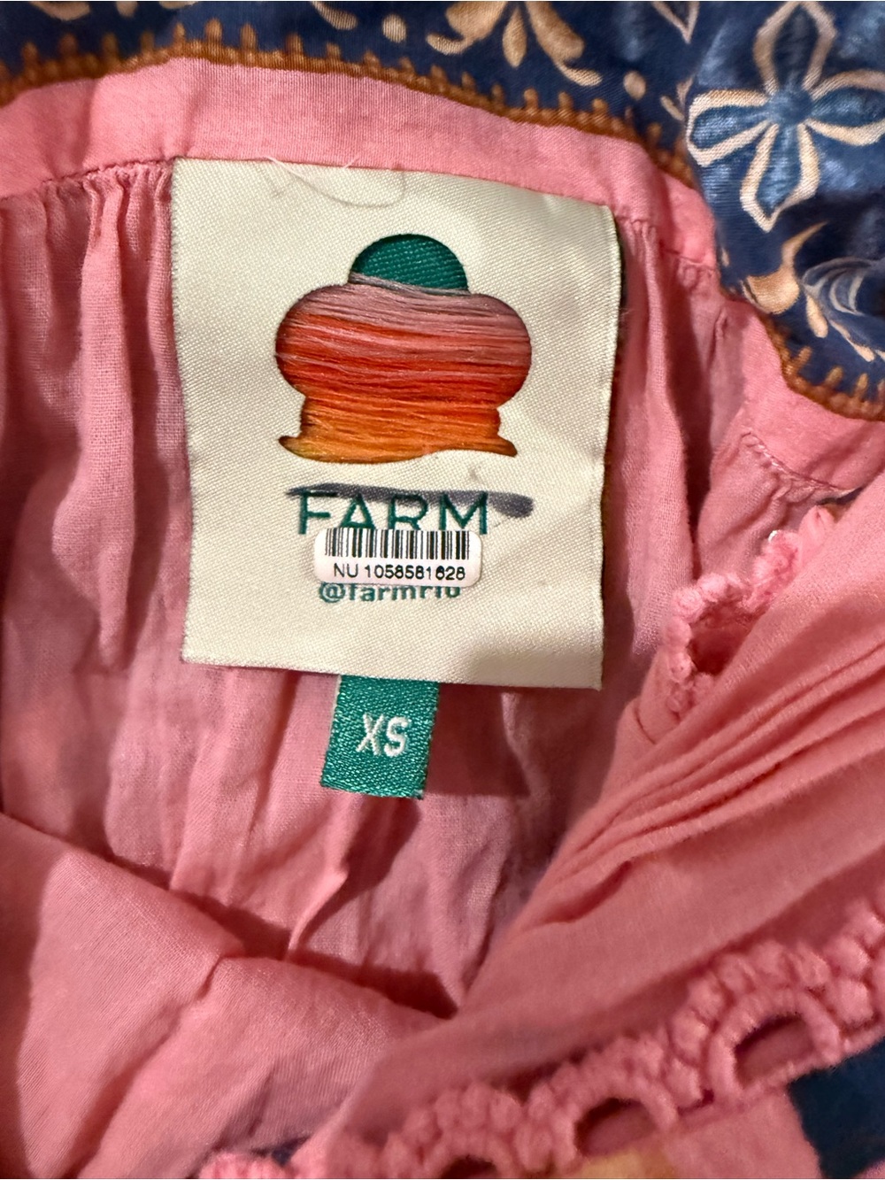 FARM RIO Seashell Tapestry Pink Midi-Dress - Picture 6 of 7